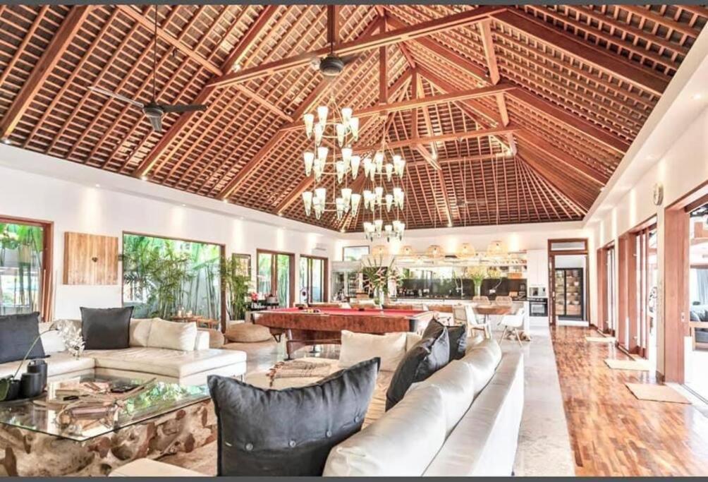 Villa Mimpi Nyata Canggu  Exterior photo