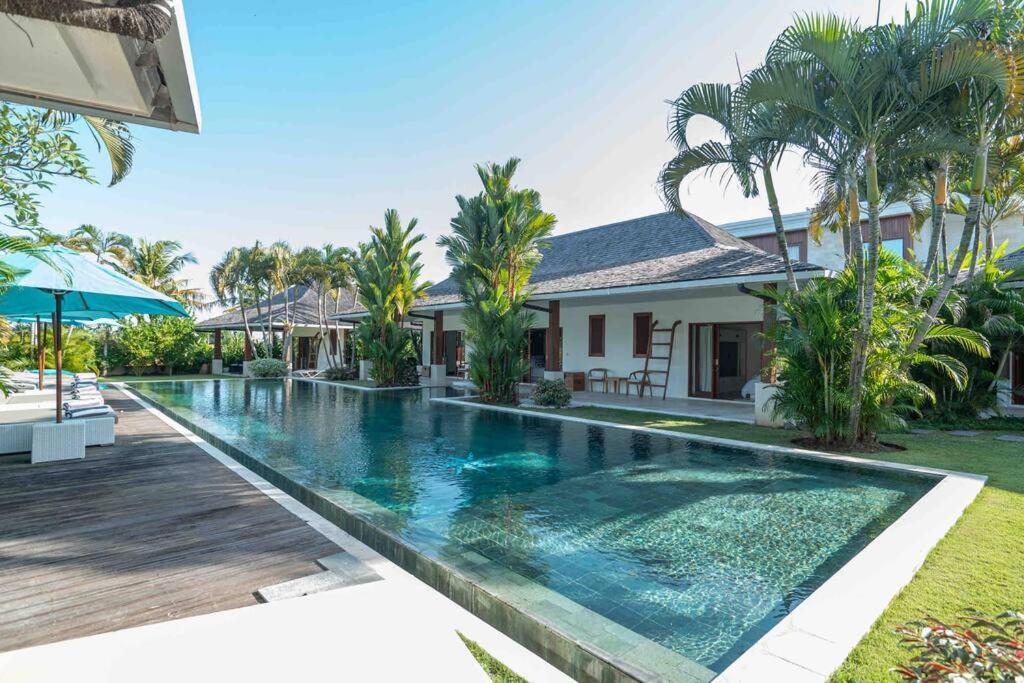 Villa Mimpi Nyata Canggu  Exterior photo